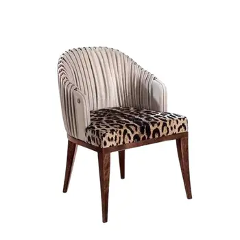 Eiropas Augstas klases Ēdamistabas Mēbeles Ādas Muguras ar Leopard-Print Apdare Luksusa Ēdamistabas Krēsls