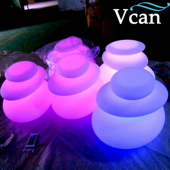 Ūdensizturīgs krāsas izmaiņas kontrolēt ar tālvadības PE Plastmasas Āra LED Akmens apgaismojums